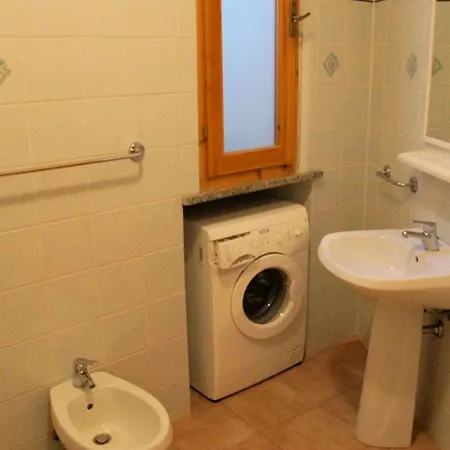 Daire Sa Fiorida - Rubinia By Interhome